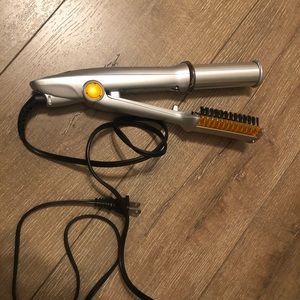 Instyler rotating flat iron